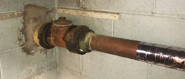 Rusty pipes